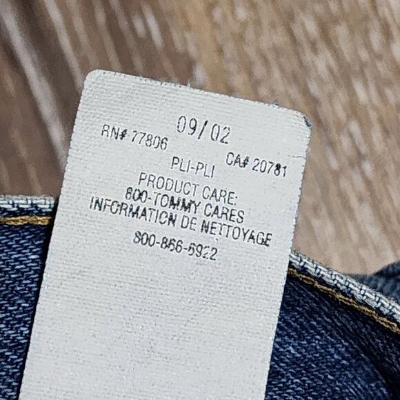 Vintage Tommy Hilfiger Tommy Jeans 31x30 Straight Leg Denim Blue USA Fabric Y2K - Picture 8 of 16